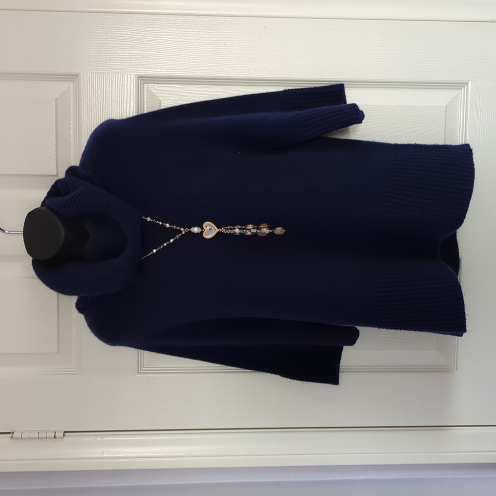Theory 100% Cashmere Sweater - Picture 4 of 16